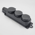 Розетка каучукова тримісна з захисними кришками 403 2Р+РЕ IP44 LEE