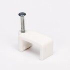 Скоба (кліпса) кабельна плоска F-18 біла (100шт)